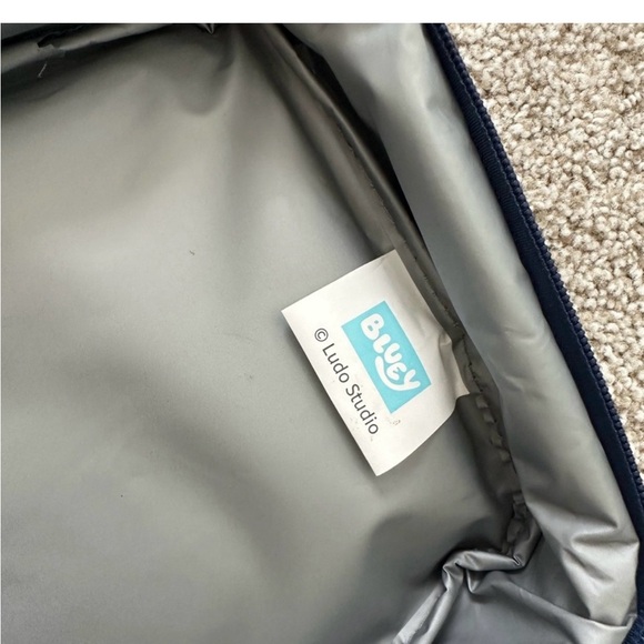 Bluey Backpack & Lunch Bag Set for Kids – 16” Preschool School Bag - Picture 6 of 7